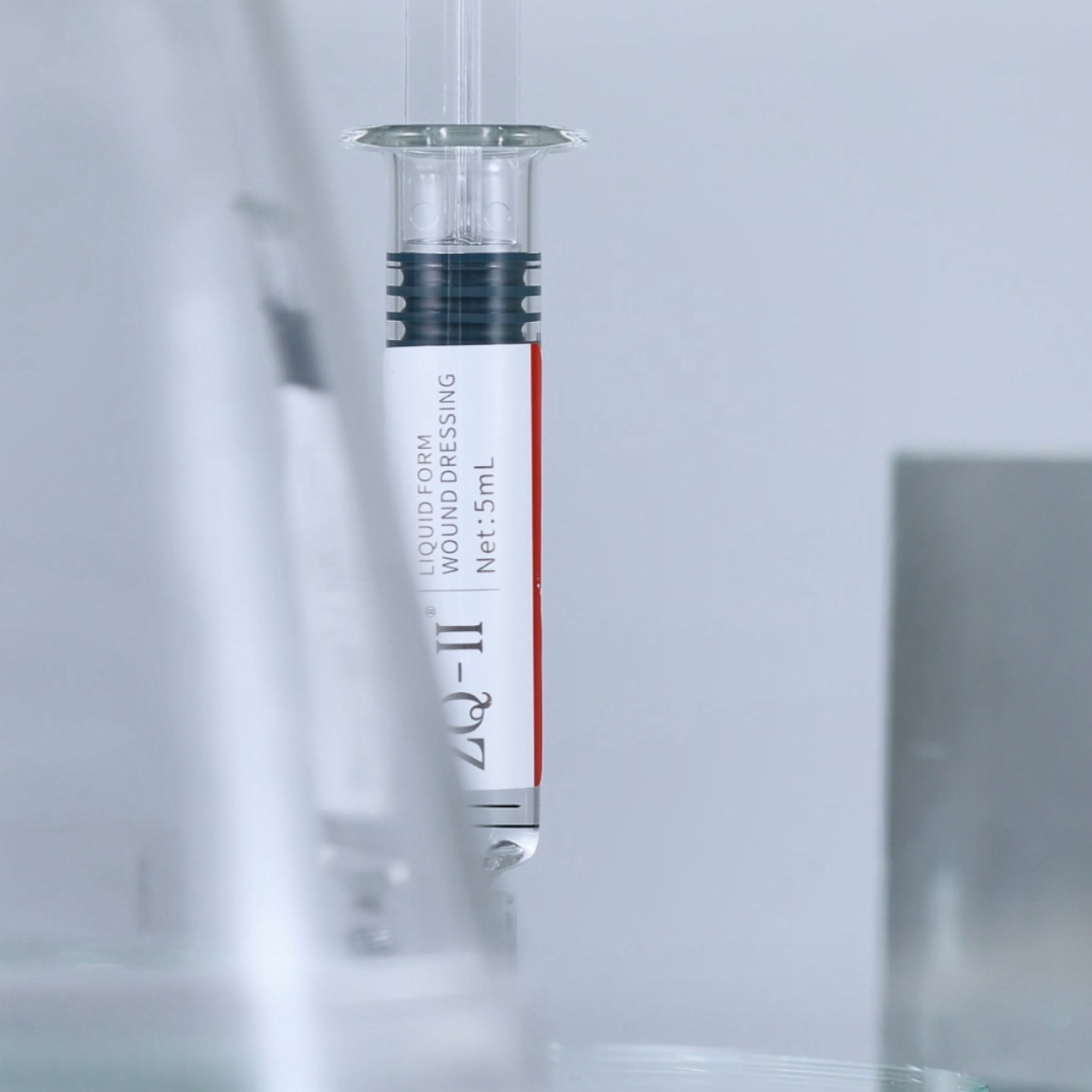 Evolucija PLLA (poli-L-laktična kislina): od medicinskega preboja do estetskega čudeža