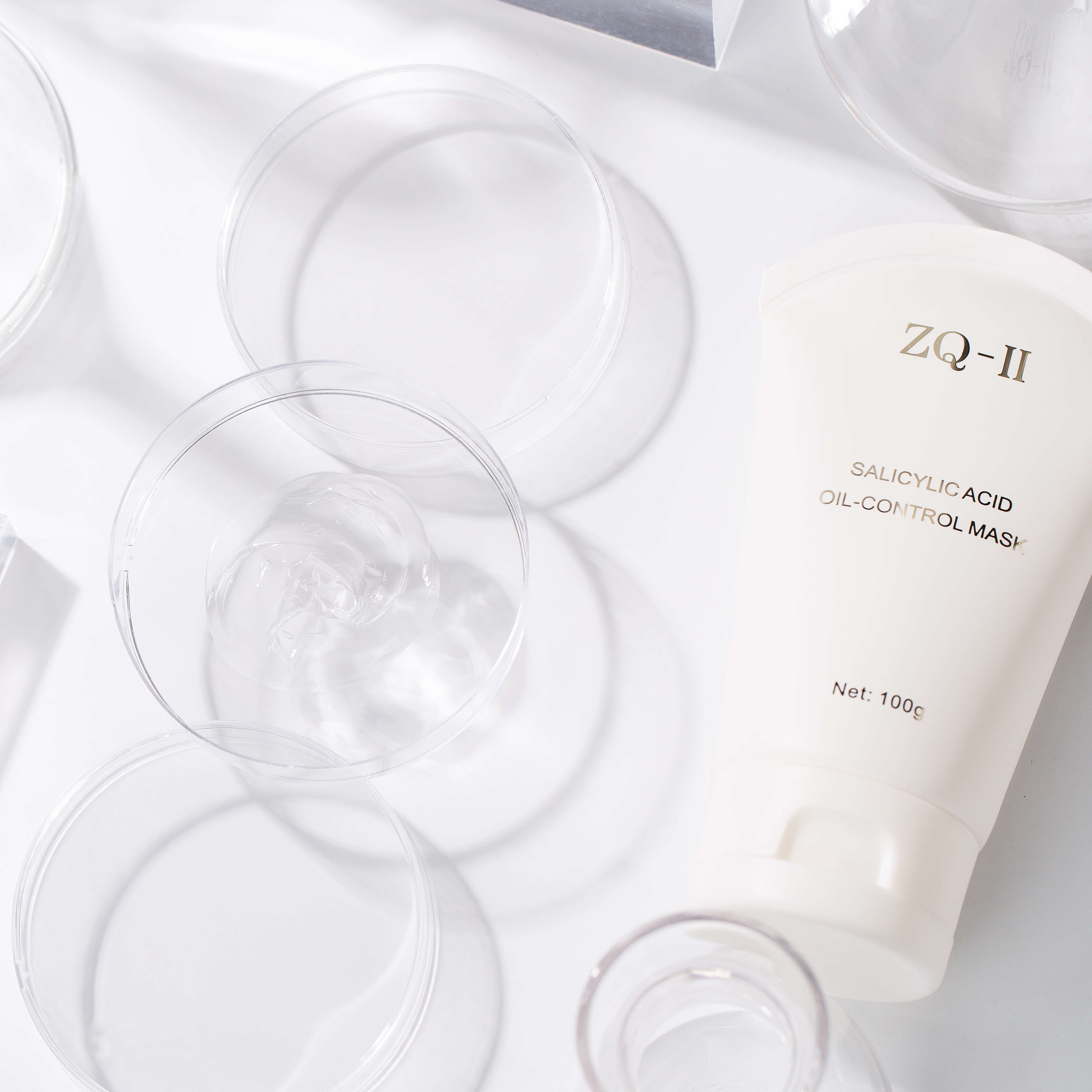 Tu se začne prozorna koža: Vaša maska ​​za olje za salicilno kislino z ZQ-II za problematično kožo